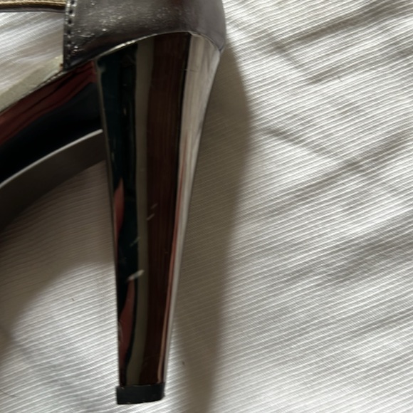 MICHAEL Michael Kors Berkley T-Strap Heel - Picture 6 of 10